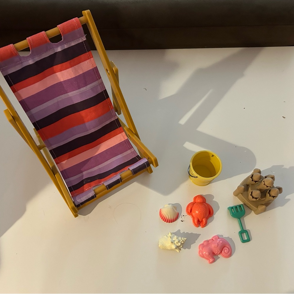 OUR GENERATION Beach set for 18’ dolls